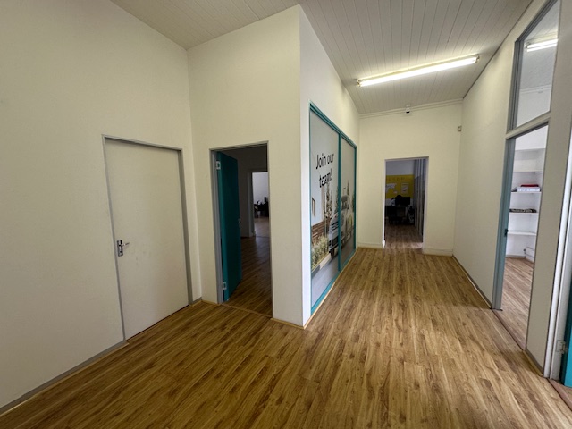 To Let commercial Property for Rent in Woodstock Western Cape